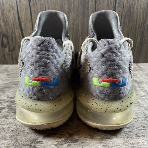 Nike Lebron 17 Low Shoe Mens Size 5 Women’s 6.5 Gray Orange Basketball Sneaker - Picture 6 of 8